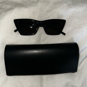 Like-New Saint Laurent Black Cat eye sunglasses